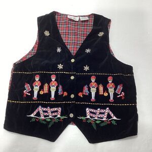 Casey & Max Crushed Velvet Plaid Embroidered Christmas Holiday Vest Large